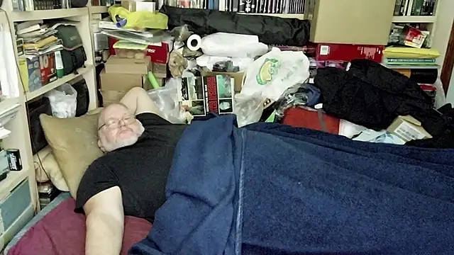 hadeszeuss2 online show from 03/05/25, 05:50