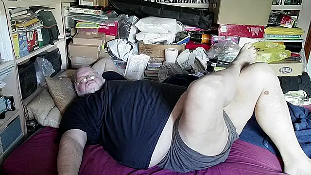 hadeszeuss2 online show from 03/11/25, 02:40