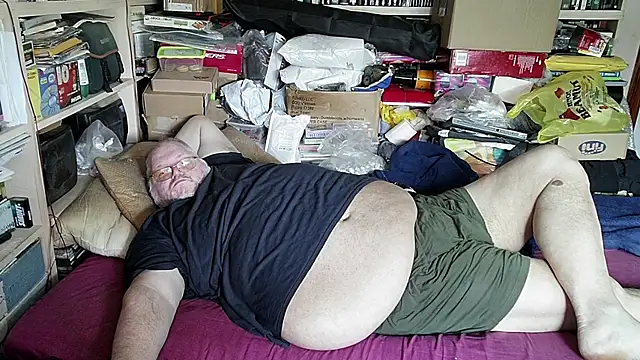 hadeszeuss2 online show from 03/12/25, 03:07