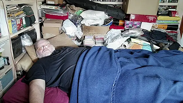 hadeszeuss2 online show from 03/19/25, 02:46