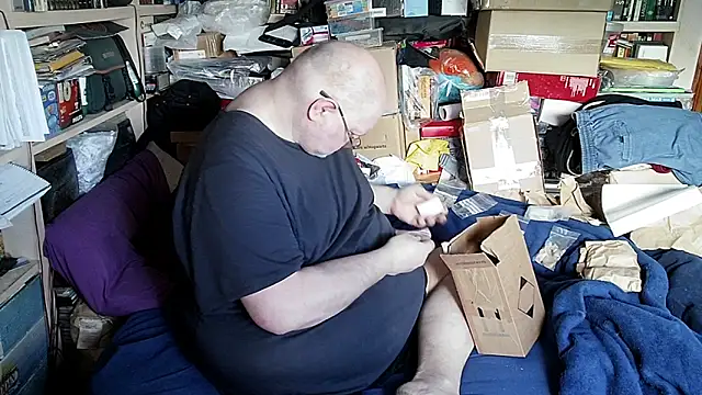 hadeszeuss2 online show from 02/03/26, 02:55