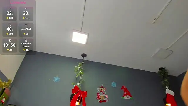 Hannah Miller   online show from 12/24/24, 11:17
