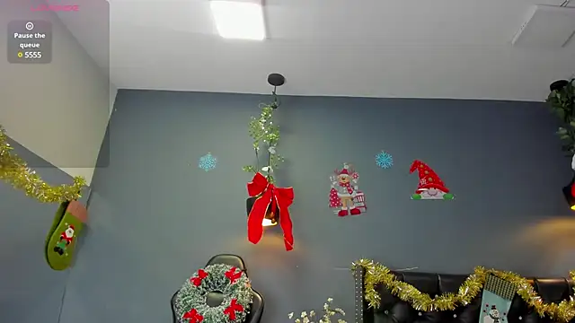 Hannah Miller   online show from 12/26/24, 11:32