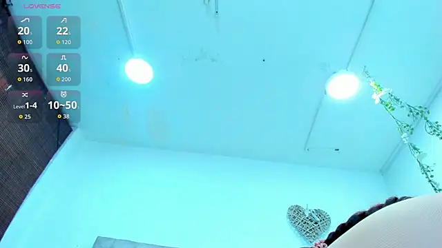 Hannah Miller   online show from 10/07/25, 05:32