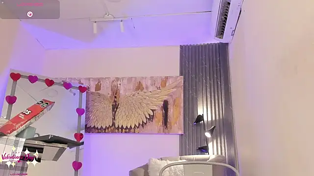 emma alice  online show from 02/08/25, 03:42