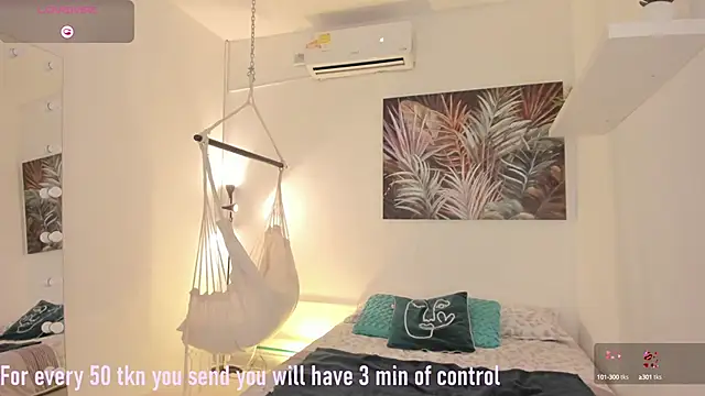 emma alice  online show from 03/22/25, 03:31