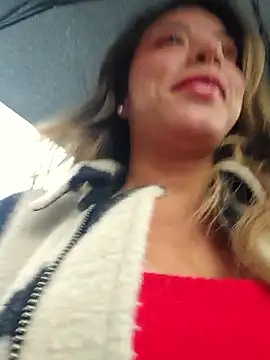 Karen San Miguel online show from 11/15/25, 08:05