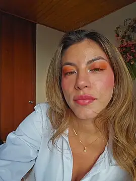 Karen San Miguel online show from 04/20/26, 09:49