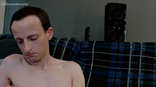 Dilldough405 online show from 10/09/25, 07:12