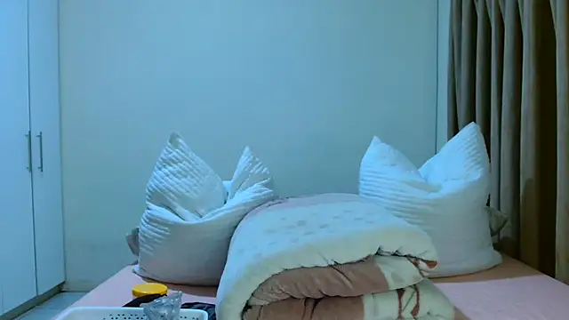 ALEXABOUJEE95 online show from 02/21/26, 03:51