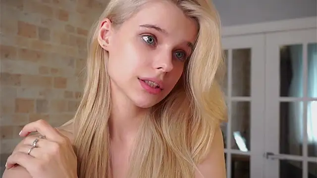 RexanneHatt online show from 03/20/25, 07:14