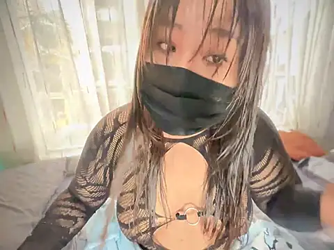 Snapshot of LunaXoxo chatting on 01/05/25, 09:14 LunaXoxo online show from 01/05/25, 09:14