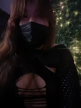 Snapshot of LunaXoxo chatting on 01/13/25, 03:56 LunaXoxo online show from 01/13/25, 03:56