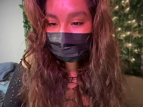 Snapshot of LunaXoxo chatting on 02/21/25, 01:22 LunaXoxo online show from 02/21/25, 01:22