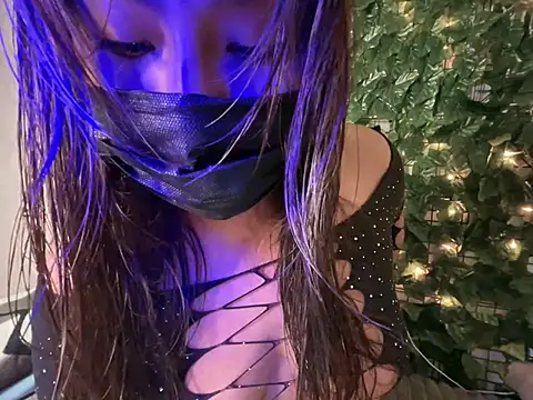 Snapshot of LunaXoxo chatting on 03/01/25, 11:58 LunaXoxo online show from 03/01/25, 11:58