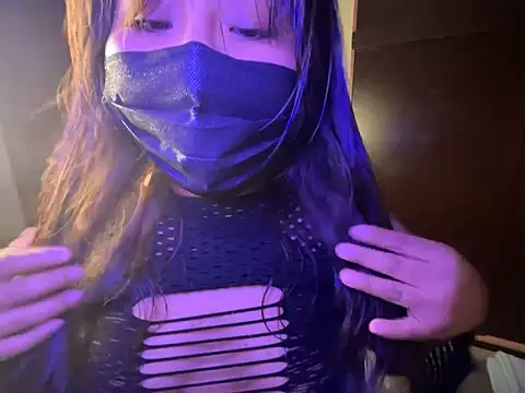 Snapshot of LunaXoxo chatting on 03/02/25, 11:42 LunaXoxo online show from 03/02/25, 11:42