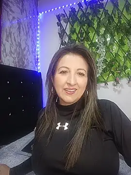 any mour online show from 11/11/25, 04:18