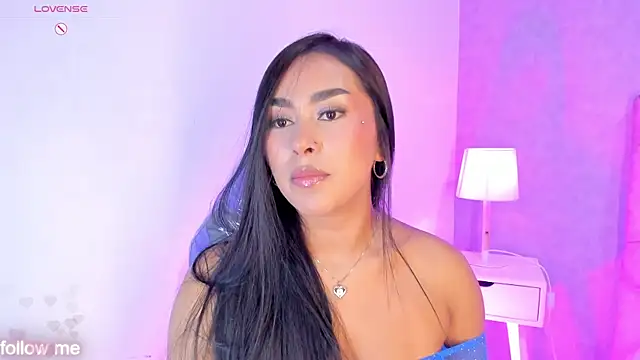 Cameliaa Smiith online show from 04/11/26, 07:45