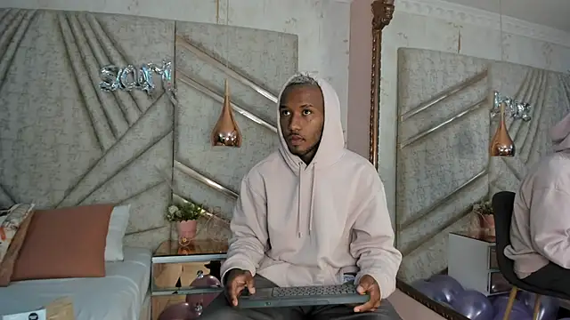 JamesParck online show from 02/20/25, 12:25