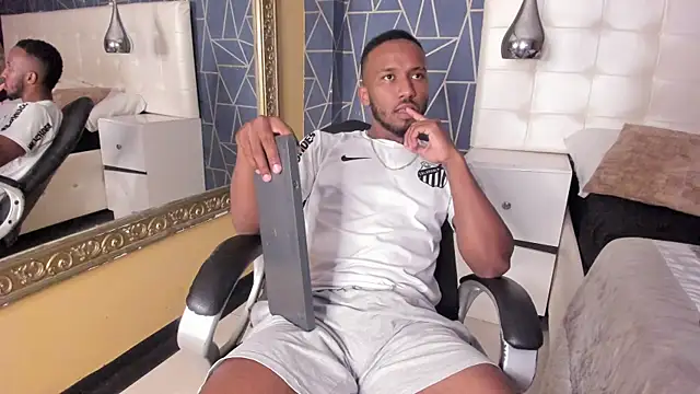 JamesParck online show from 04/04/26, 10:18