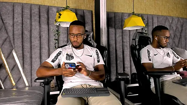 JamesParck online show from 04/16/26, 11:51