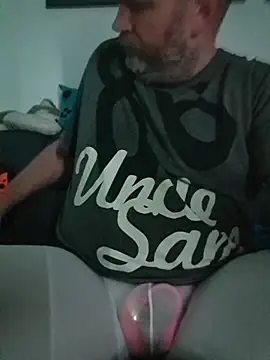 ShyBoy1982 online show from 11/16/25, 08:14