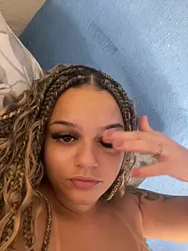 Lolacavalona online show from 02/03/25, 03:09