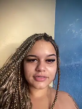Lolacavalona online show from 03/17/25, 02:45
