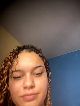 Lolacavalona online show from 10/01/25, 06:03