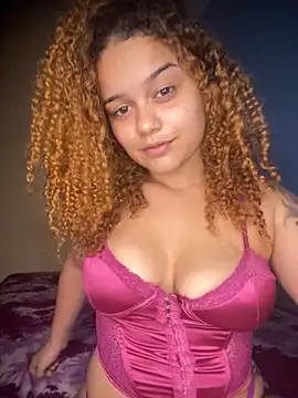 Lolacavalona online show from 10/14/25, 12:00