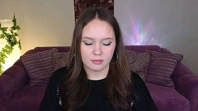 miki miki cutie  online show from 12/11/24, 07:57