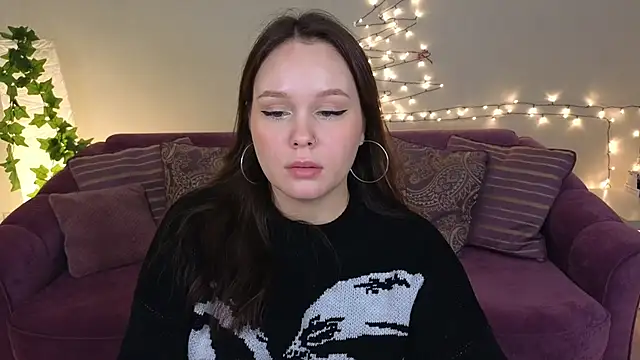 miki miki cutie  online show from 12/17/24, 10:54