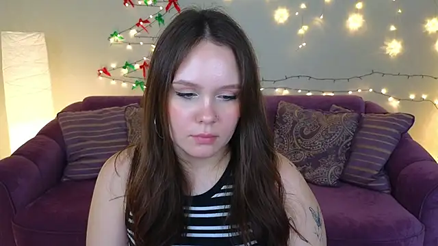 miki miki cutie  online show from 12/19/24, 07:40