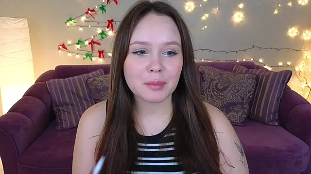 miki miki cutie  online show from 12/24/24, 04:51