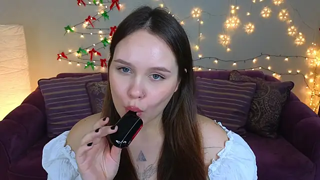 miki miki cutie  online show from 01/07/25, 07:59