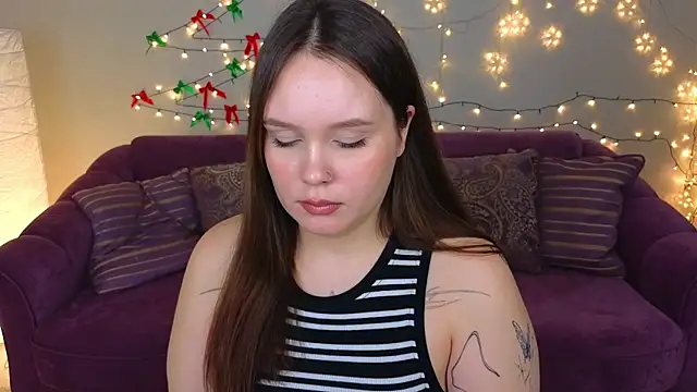 miki miki cutie  online show from 01/11/25, 07:38