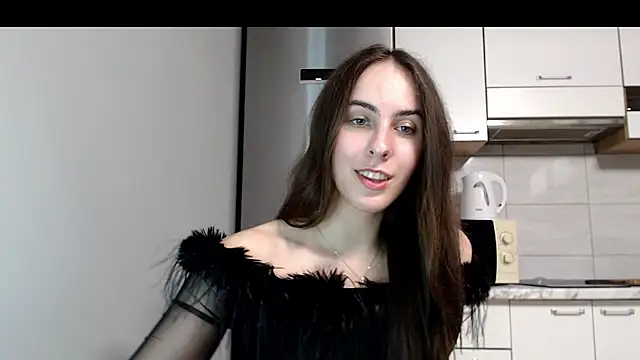 Snapshot of SierraSky_ chatting on 05/09/26, 05:29 SierraSky online show from 05/09/26, 05:29