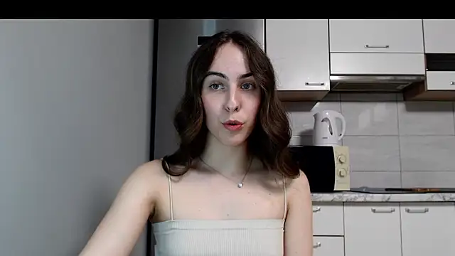 Snapshot of SierraSky_ chatting on 05/16/26, 05:23 SierraSky online show from 05/16/26, 05:23