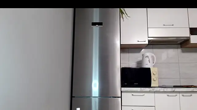 Snapshot of SierraSky_ chatting on 07/21/26, 05:15 SierraSky online show from 07/21/26, 05:15