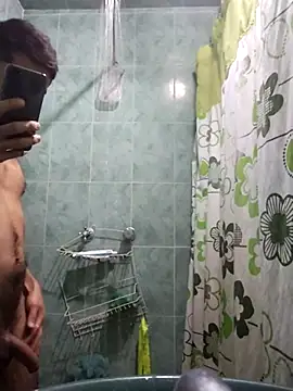 Snapshot of jperezofficial1 chatting on 12/03/24, 02:47 jperezofficial1 online show from 12/03/24, 02:47