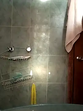 Snapshot of jperezofficial1 chatting on 12/09/24, 02:06 jperezofficial1 online show from 12/09/24, 02:06