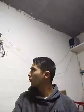 Snapshot of jperezofficial1 chatting on 12/10/24, 05:39 jperezofficial1 online show from 12/10/24, 05:39