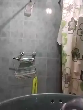 Snapshot of jperezofficial1 chatting on 12/12/24, 02:59 jperezofficial1 online show from 12/12/24, 02:59