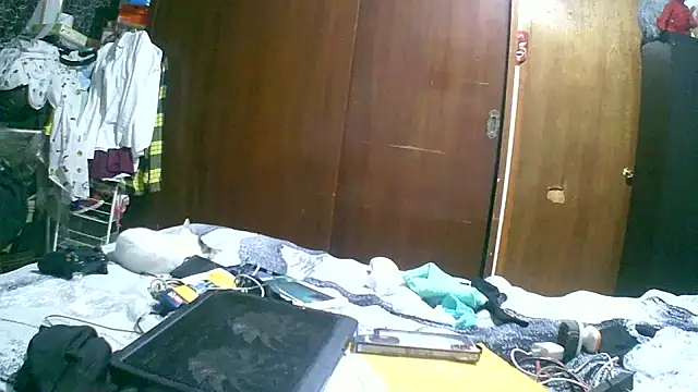 Snapshot of jperezofficial1 chatting on 09/28/25, 09:36 jperezofficial1 online show from 09/28/25, 09:36