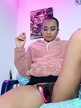 Leslly  online show from 04/01/26, 07:09