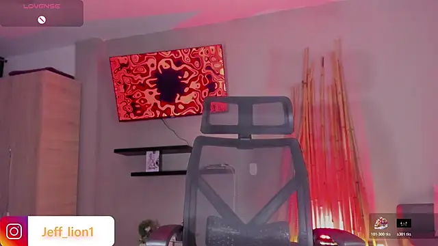 danna v online show from 12/16/25, 01:21