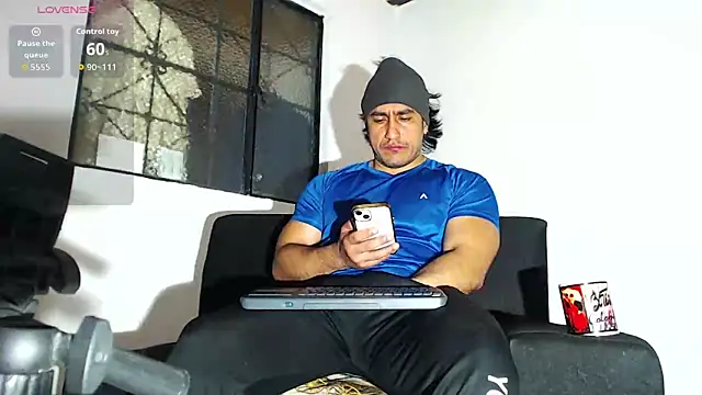 willian m777 online show from 03/21/26, 04:17