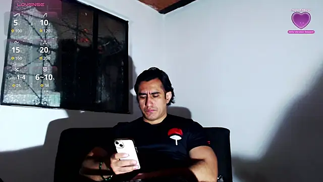 Snapshot of willian_m777 chatting on 04/24/26, 03:31 willian m777 online show from 04/24/26, 03:31