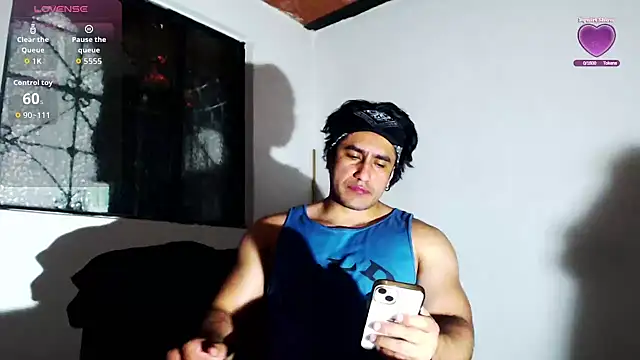 Snapshot of willian_m777 chatting on 04/26/26, 03:48 willian m777 online show from 04/26/26, 03:48