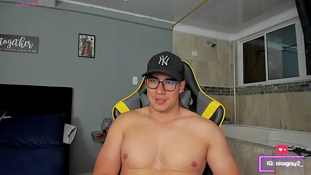 owengray2n online show from 03/08/25, 04:56